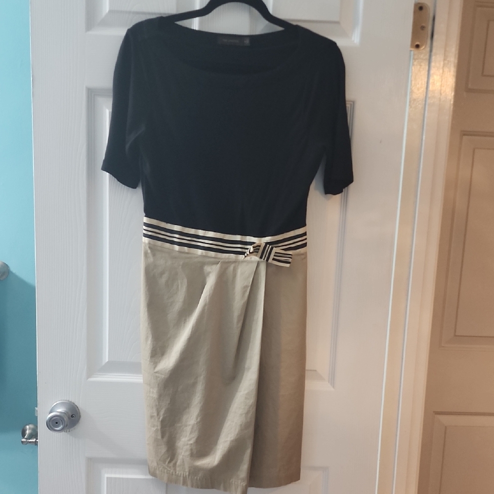 The Limited Black and Tan Pencil Skirt